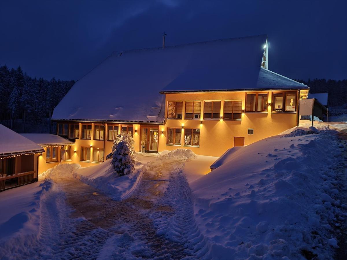 Thaelerhaeusle Hotel ฟวร์ตวานเงน ภายนอก รูปภาพ